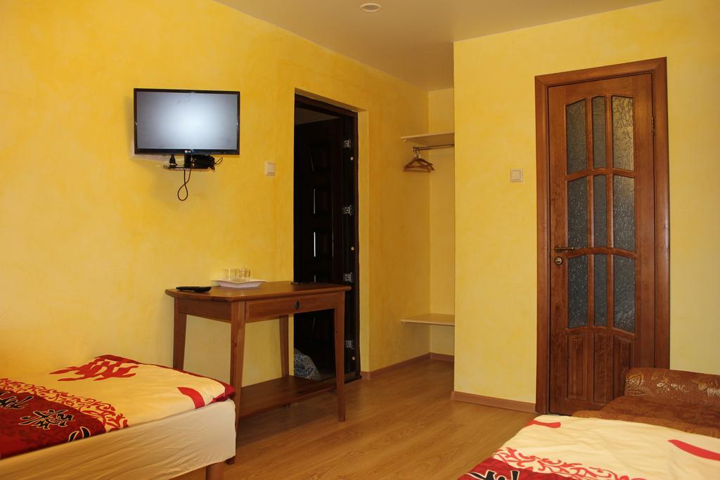 Raubichi Hotel Δωμάτιο φωτογραφία